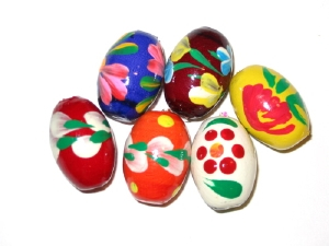 Wooden Polish pisanki, pisanki small (Traditional wooden eggs 42 from Southern Poland.)