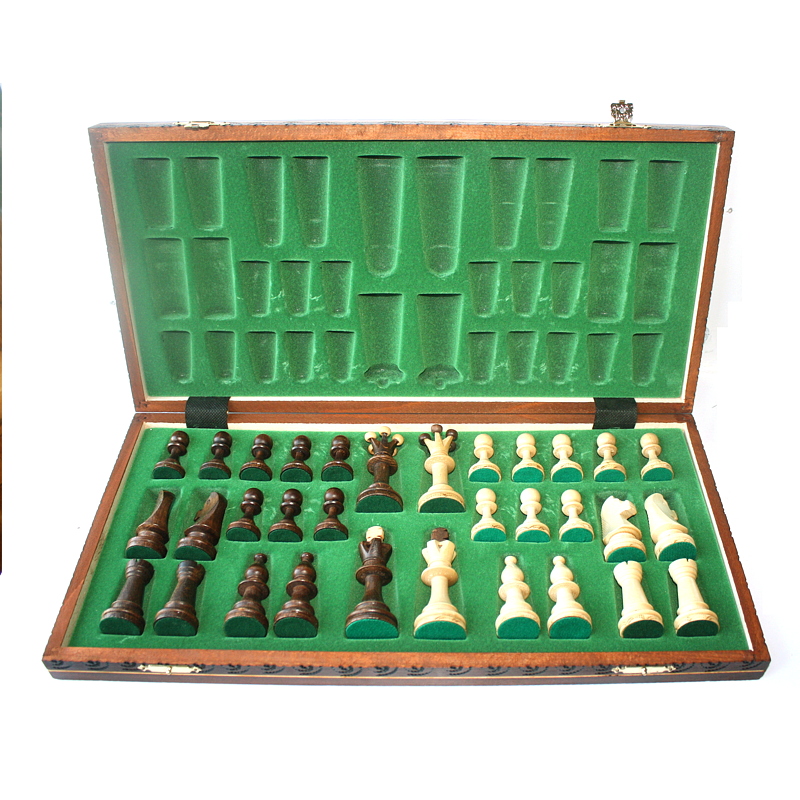 Wooden Chess Set Consul brown