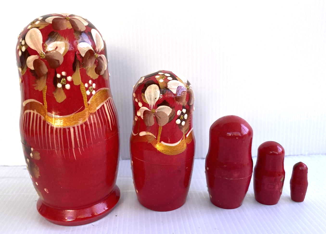 Burgundy Wheat & Floral Nesting Dolls – 5 Nested Set