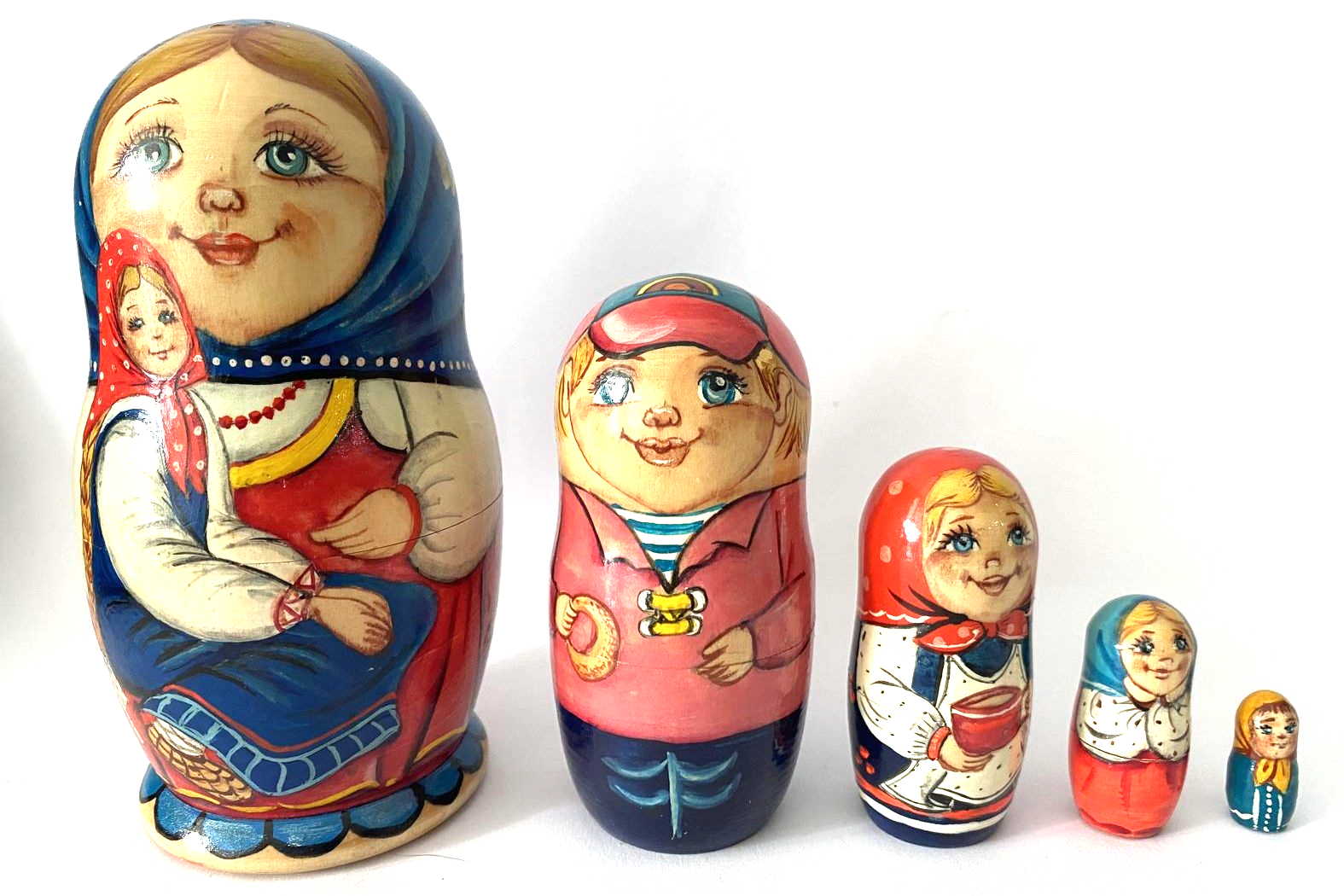Belyakova Family Nesting Dolls – 5 Nested Set