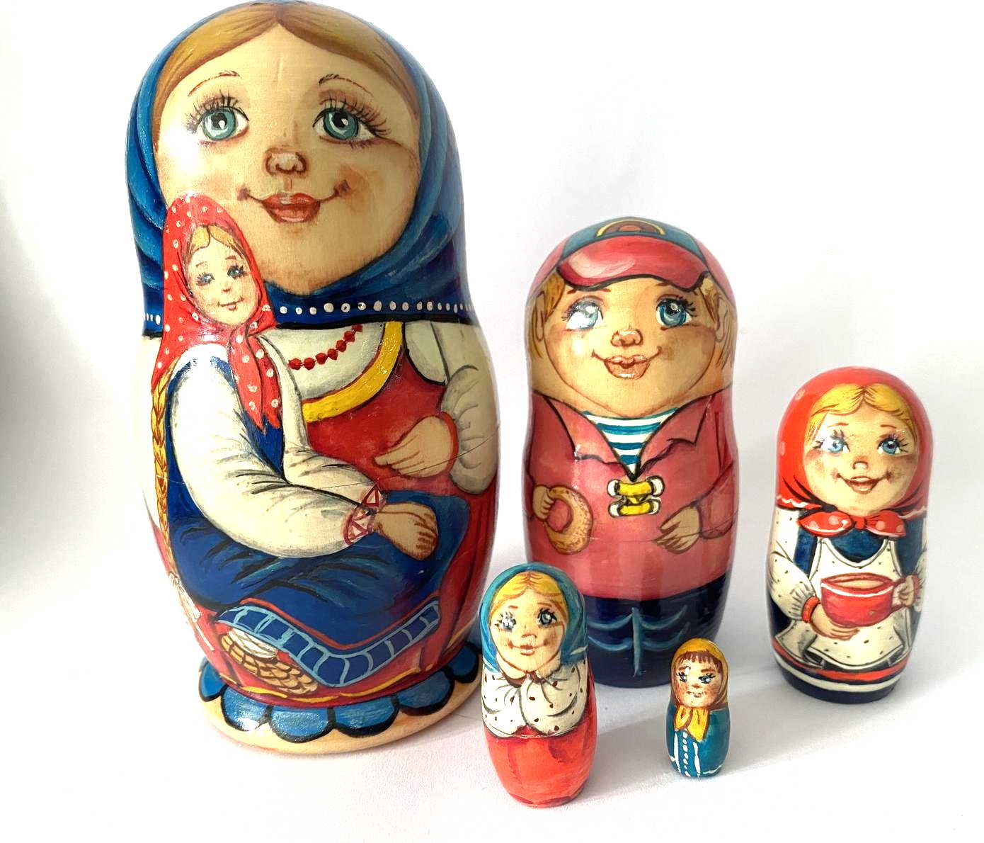 Belyakova Family Nesting Dolls – 5 Nested Set