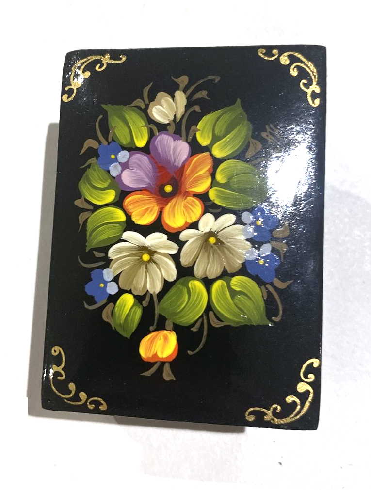 Summer Bouquet Lacquer Trinket Box