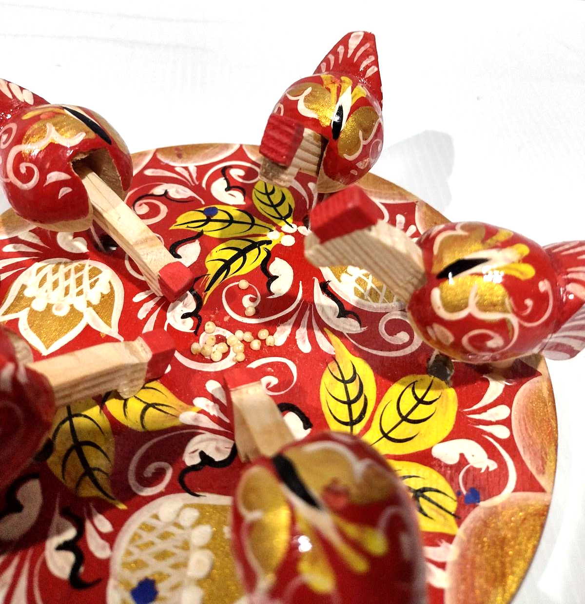 Bogorodsky Toy - Pecking Hens, Five Red Hens, Gold & White Lace