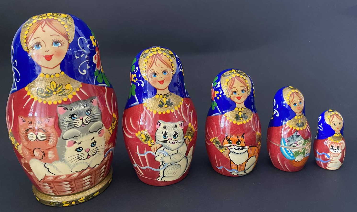 Cat Lover Matryoshka Nesting Dolls – 5 Nested Set