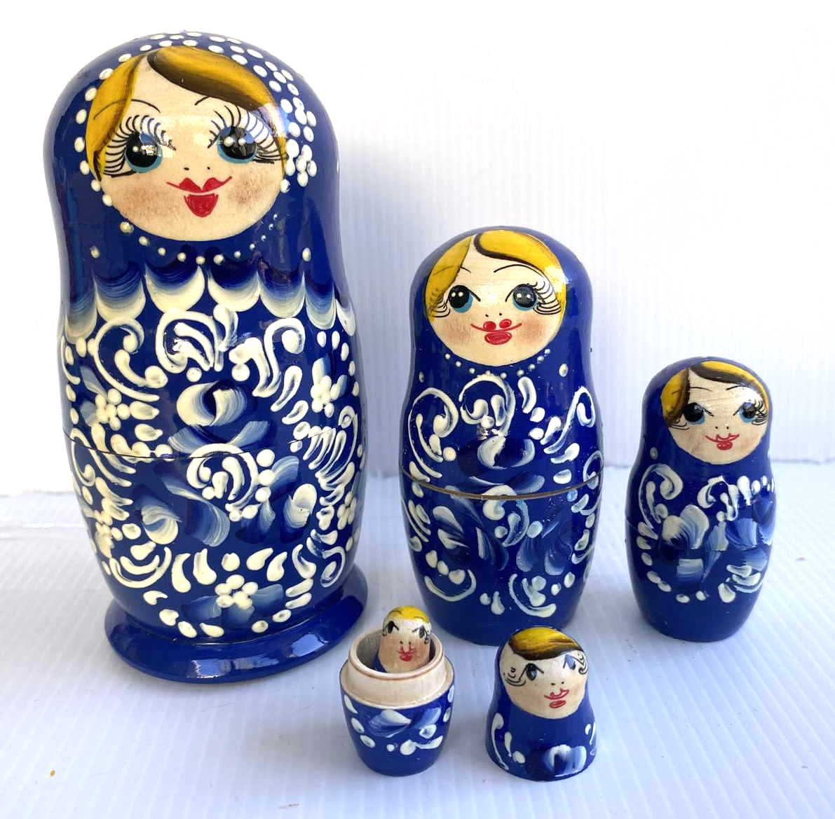 Royal Blue Gzhel Scrollwork Matryoshka – 5 Nested Set