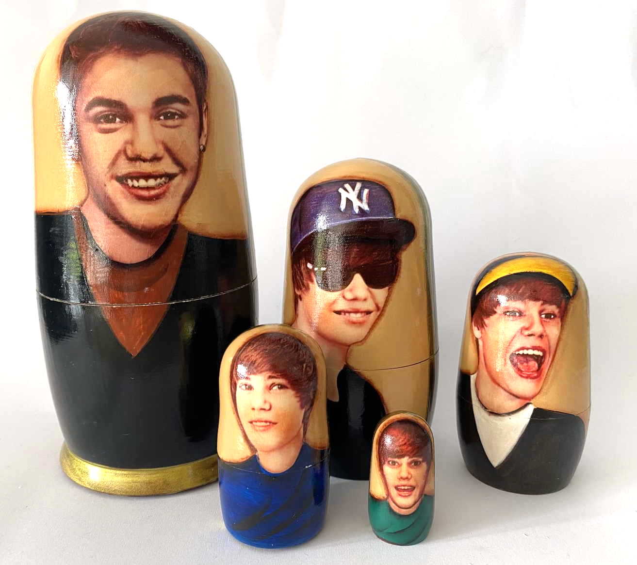 Justin Bieber Nesting Dolls – Set of 5