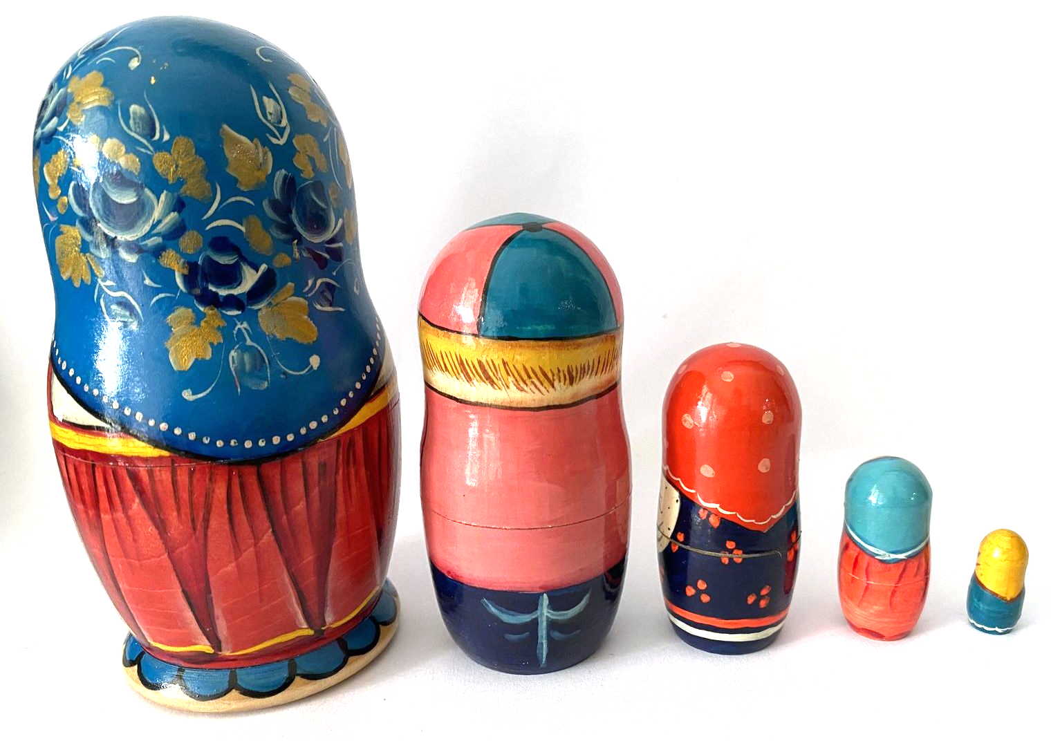 Belyakova Family Nesting Dolls – 5 Nested Set