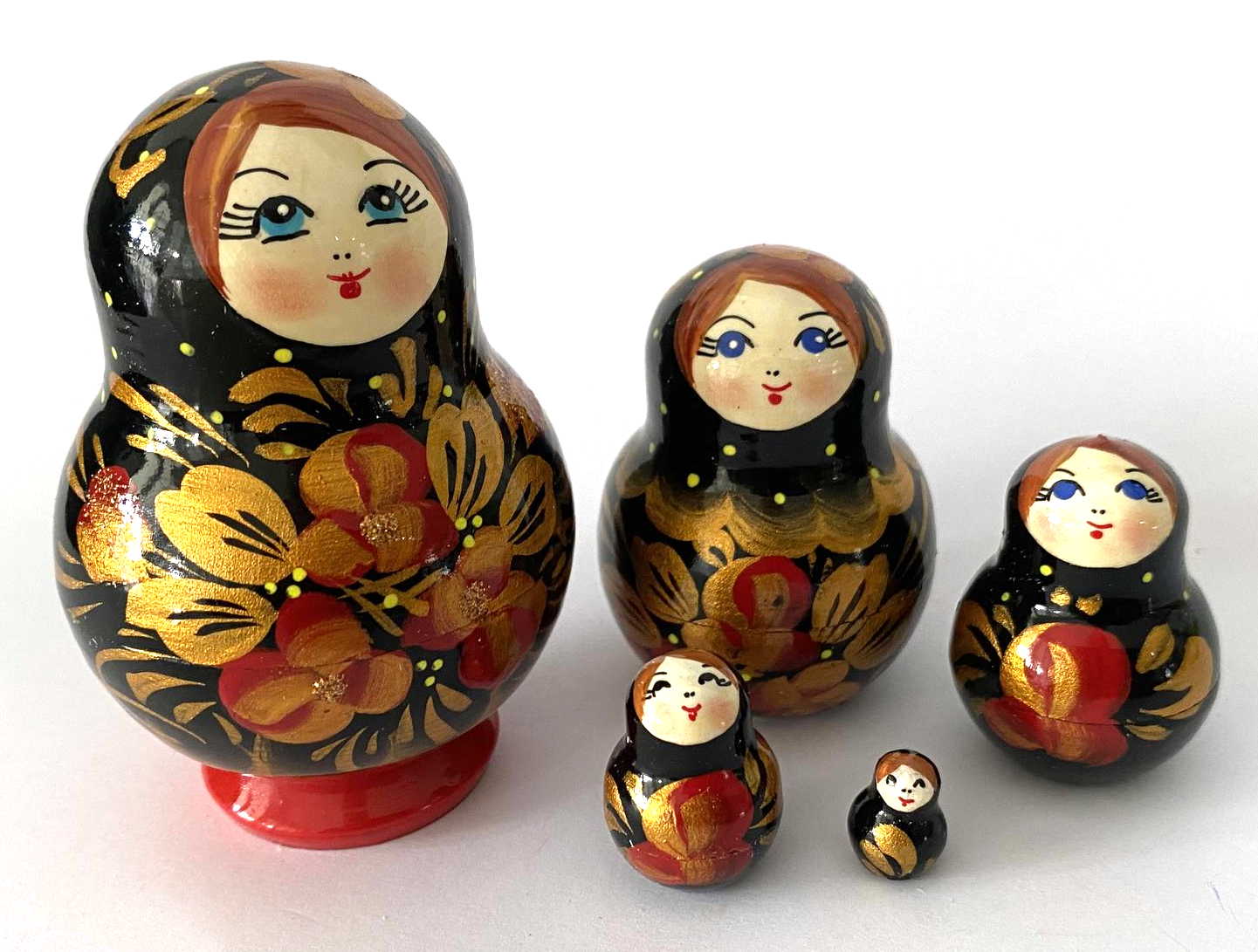 Khokhloma Black & Gold Matryoshka – small 5 Nested Set