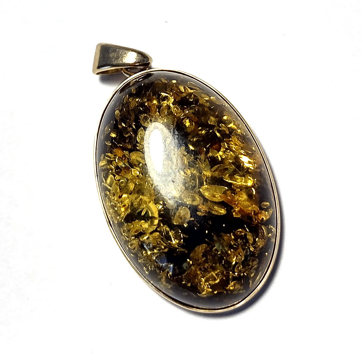 Baltic Amber Pendant set in 9 carat gold