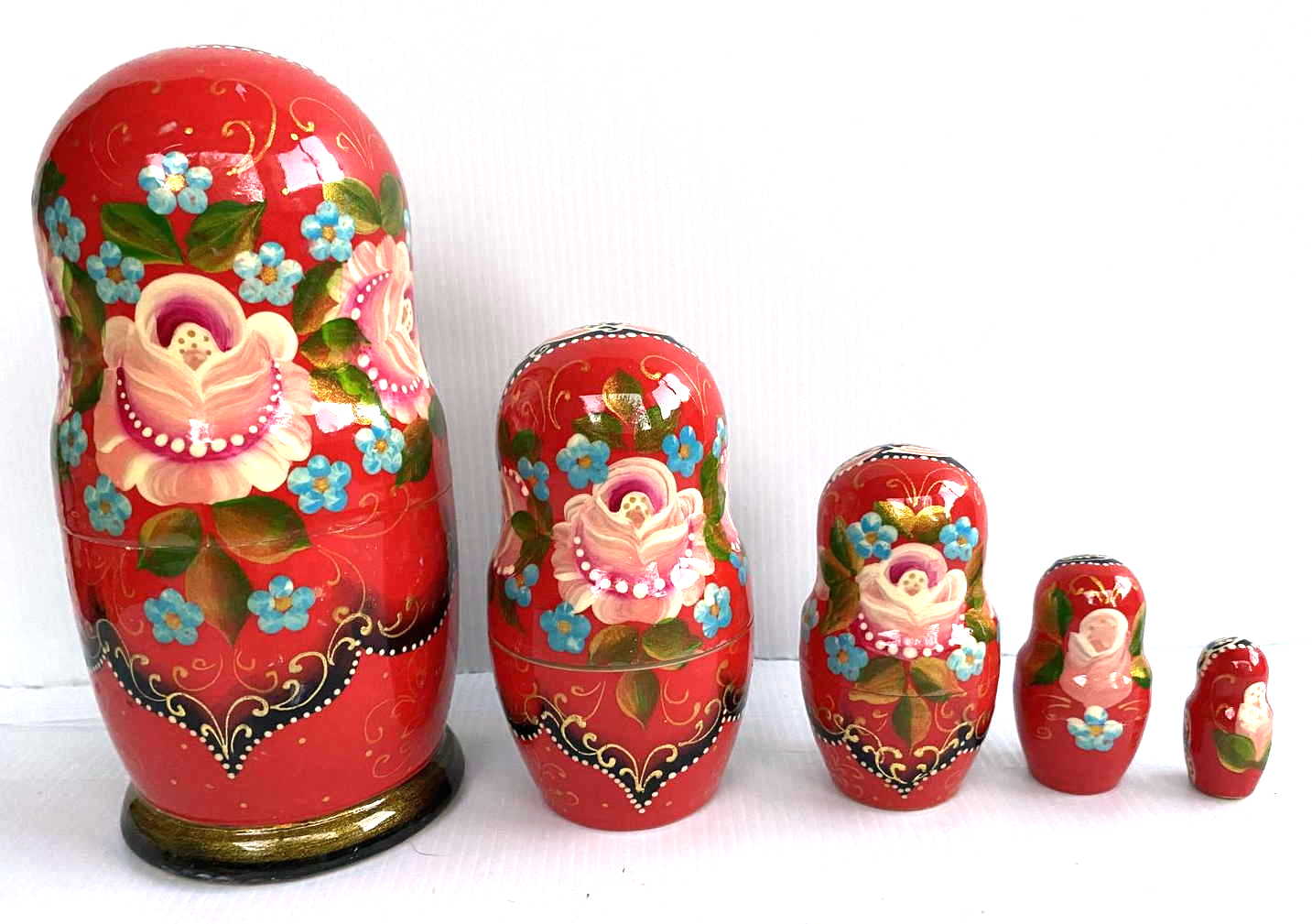 Red & Black Floral Nesting Dolls - 5 Nested Set, Initialled Я.В.