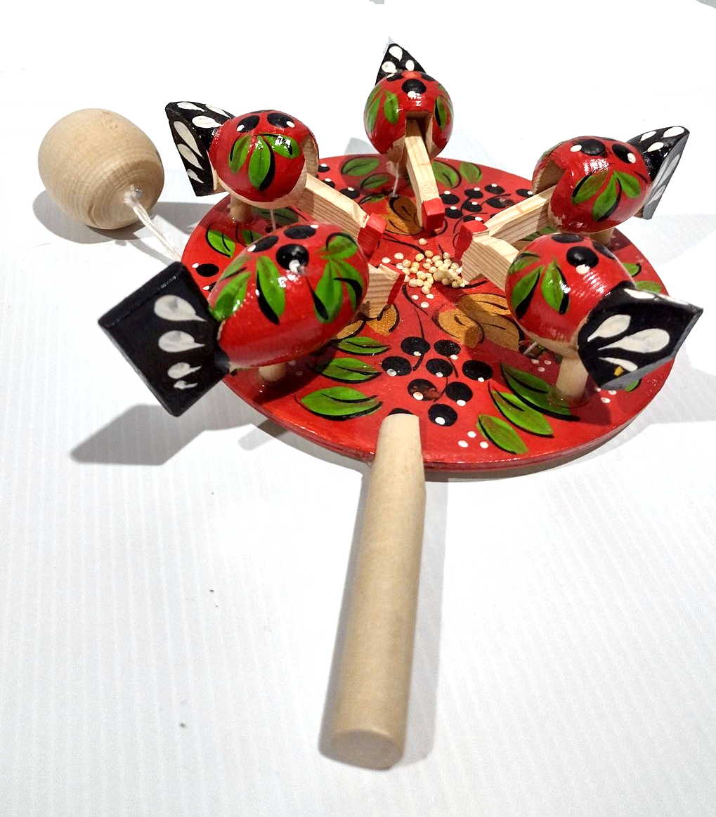 Bogorodsky Toy - Pecking Hens, Five Red Hens & Blackcurrants