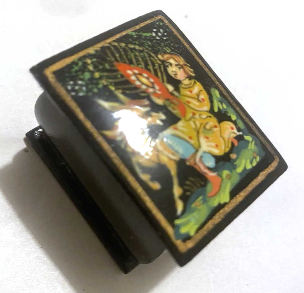 Firebird Feather Lacquer Trinket Box (small)